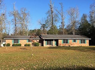 160 Autumn Shadows Dr, Silsbee, TX 77656