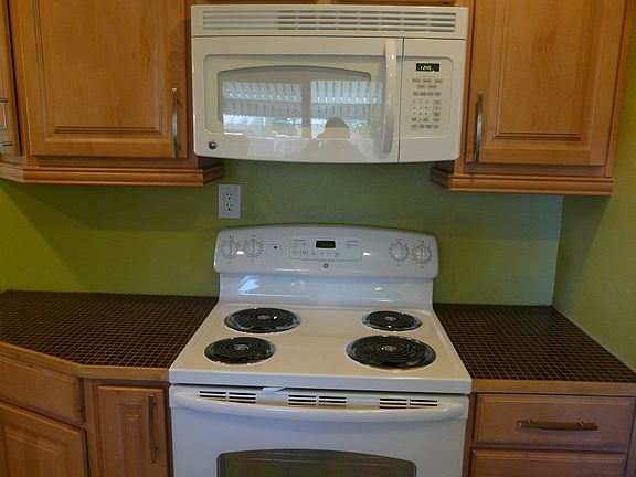 4th image of 6802 S Puget Sound Ave