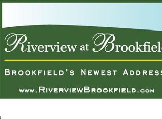 18 Federal Rd, Brookfield, CT 06804