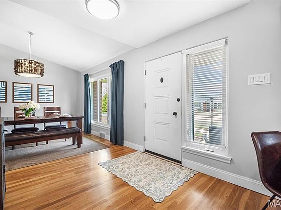 4th image of 2 Sleepy Hollow Ln