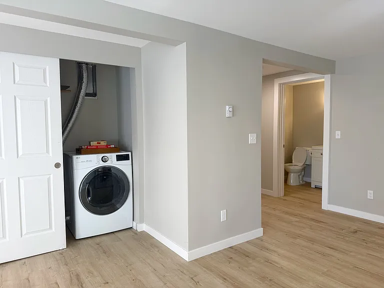 7154 46th Pl SW #C — Photo 6