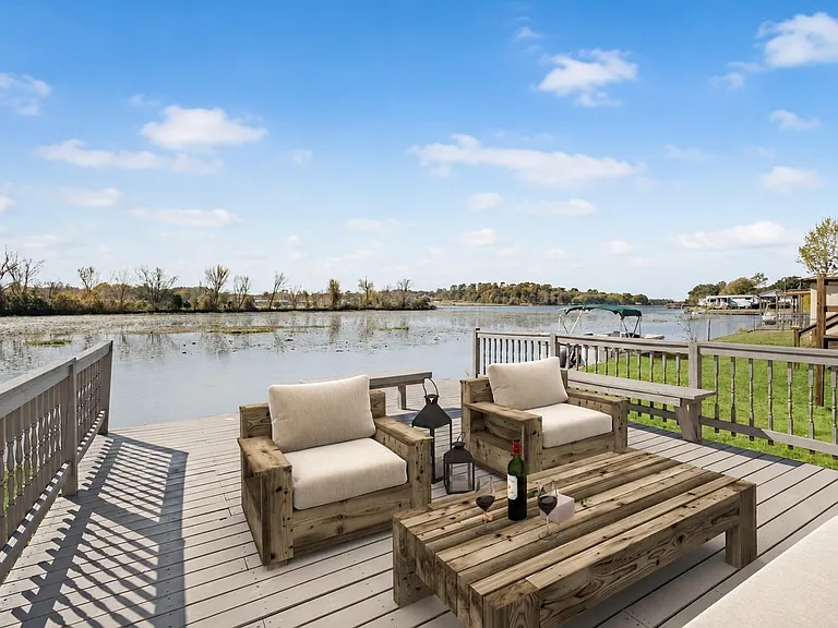 12701 Paradise View Ct W — Photo 13