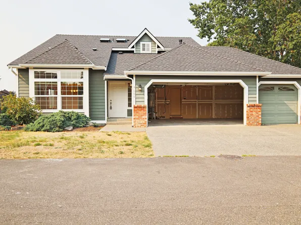 4006 NE 18th St, Renton, WA 98056