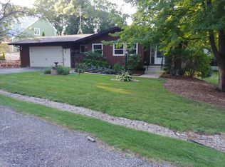 124 Evergreen Ln, Twin Lakes, WI 53181