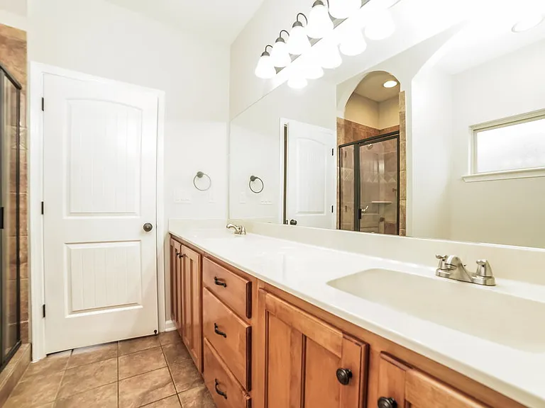 797 Fairway Pointe Cv W — Photo 11