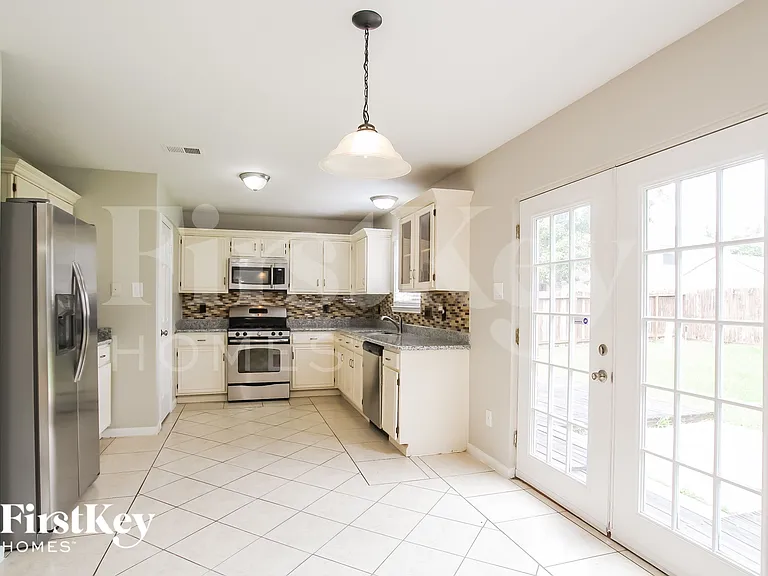 18030 June Forest Dr — Photo 6