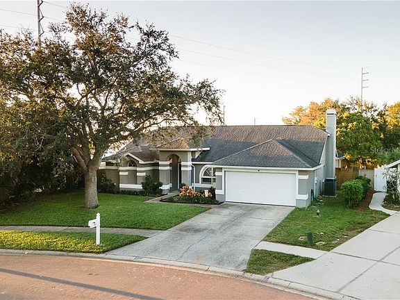 5th image of 1321 Stonehenge Way