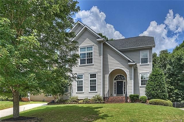 1st image of 9820 Daufuskie Dr