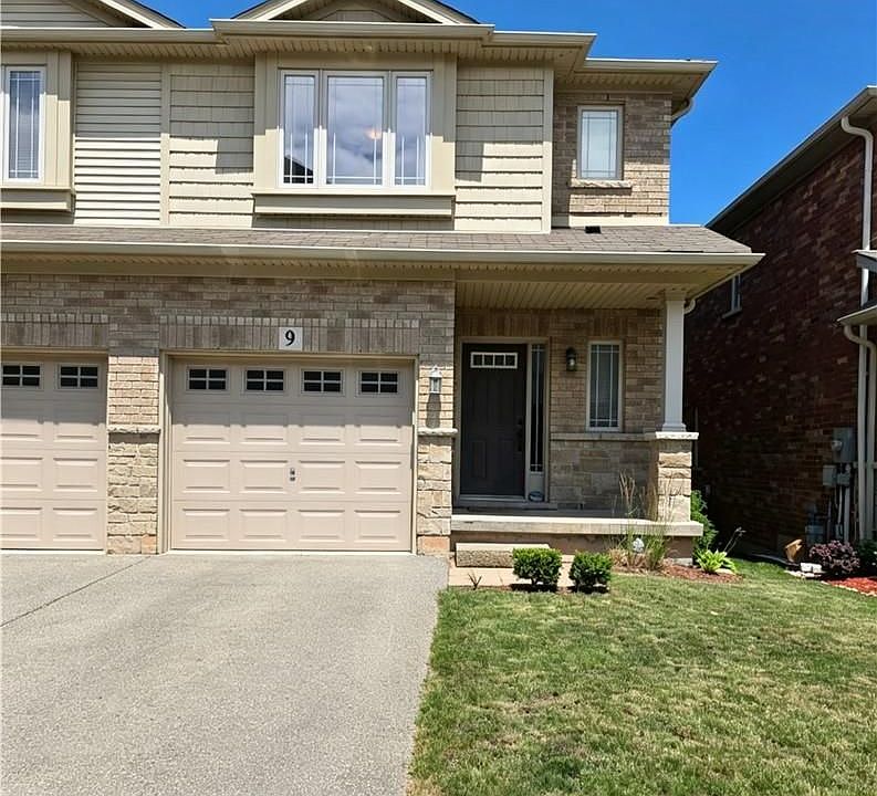 1st image of 6 Chestnut Dr #9