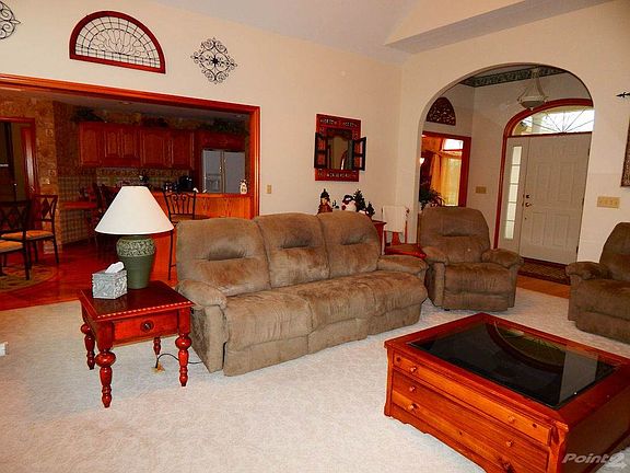 3Familyroom