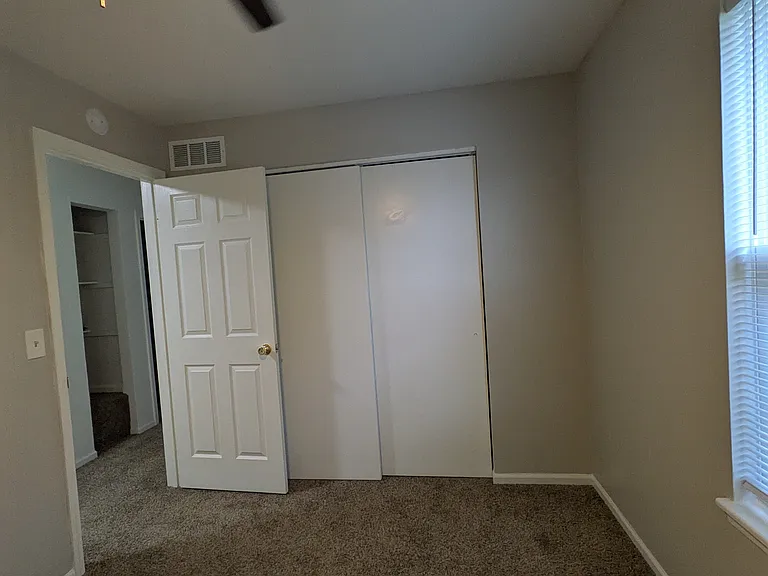 3902 Overland Cir — Photo 17