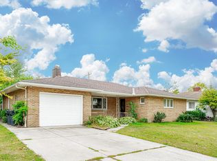 1113 Upland Dr, Columbus, OH 43229