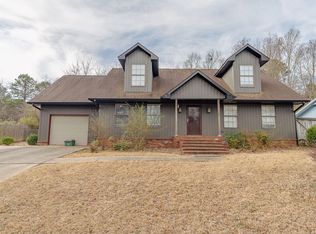 2115 W Loren Cir, Fayetteville, AR 72701