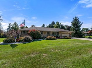N59W21421 Maclynn Dr, Menomonee Falls, WI 53051