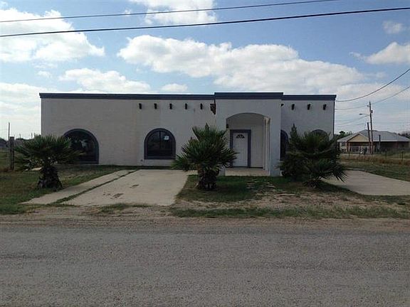 2nd image of 473 Candelario Montalvo