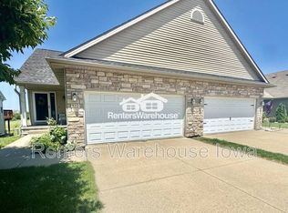 832 SW Springfield Dr, Ankeny, IA 50023