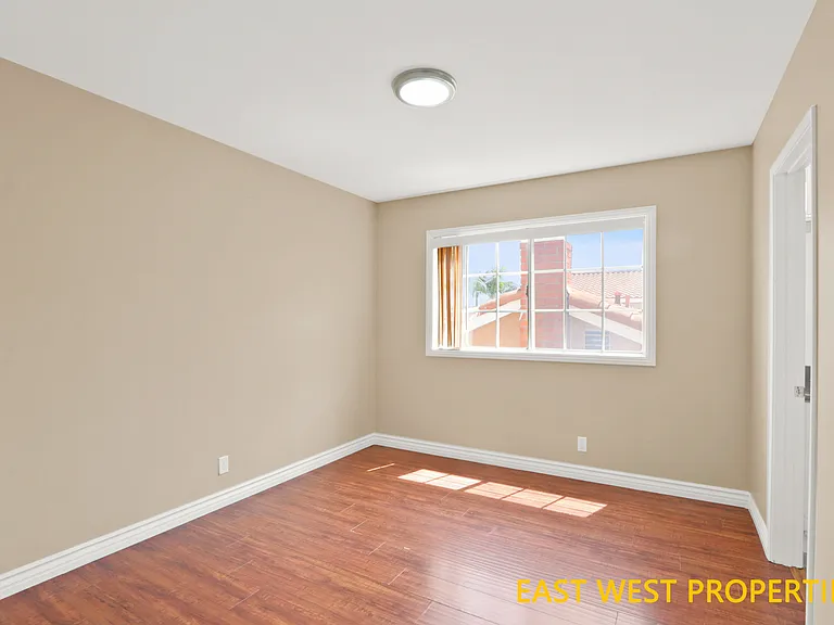 11186 Lavender Ave — Photo 29