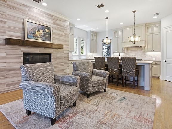 5th image of 4150 Fallbrook Dr