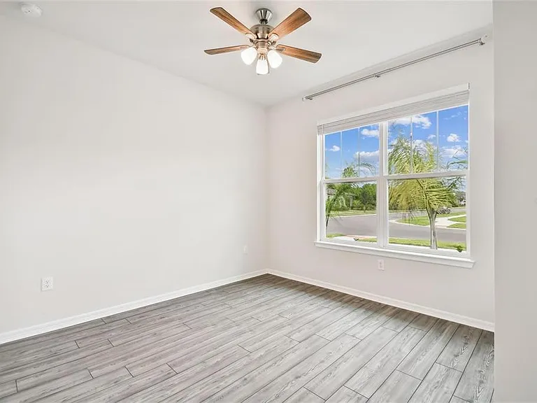 13144 Peachleaf Ave — Photo 28