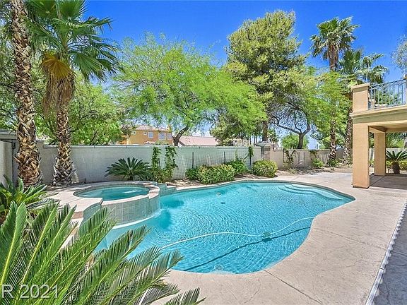 4th image of 2936 Carmelo Dr