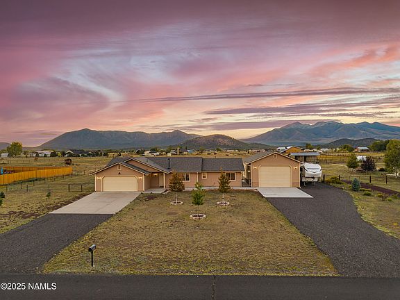 2nd image of 9662 N Aldrich Rd