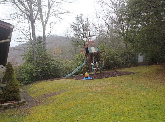 4th image of 177 Johnathan Ln