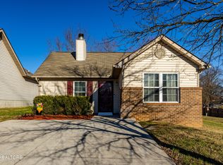 2700 Glacier Way, Knoxville, TN 37924