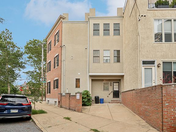 5th image of 2423 Grays Ferry Ave