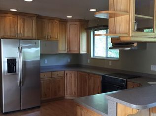 9326 S Alvey Ln, Sandy, UT 84093