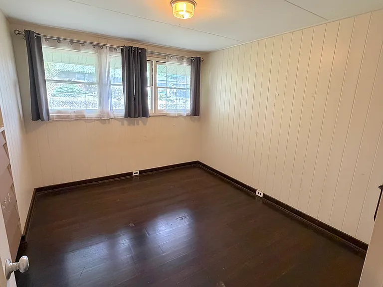 40 Ikea Pl — Photo 10