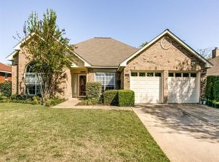 528 Kessler St, Grand Prairie, TX 75052