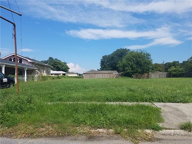 1st image of 4825 Mendez St