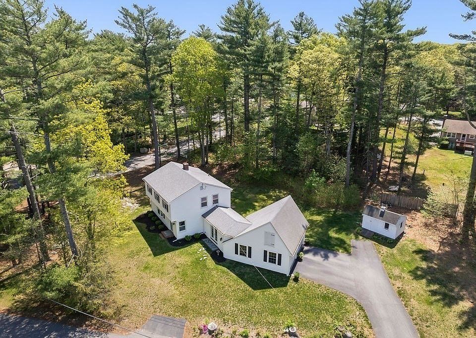1st image of 2 Pine Needle Ln