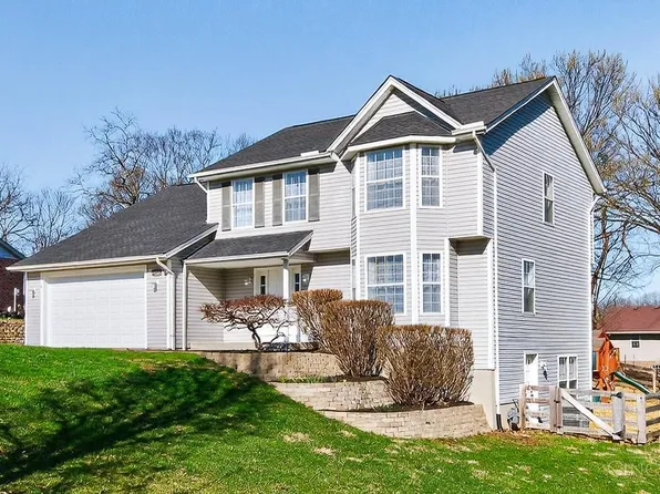 22575 Soapstone Dr, Lawrenceburg, IN 47025