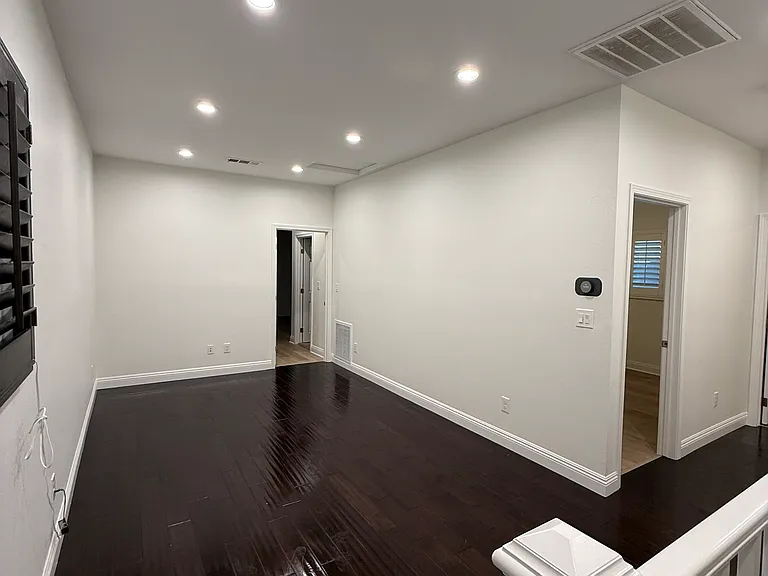 14401 Bloomfield Ave — Photo 13
