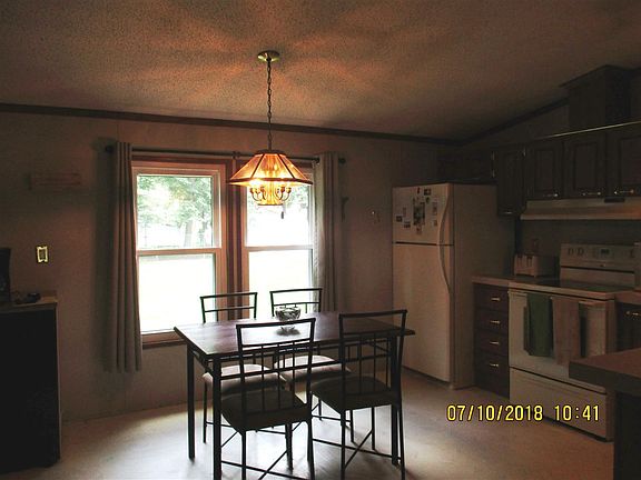 3rd image of 51843 Tall Oaks Dr
