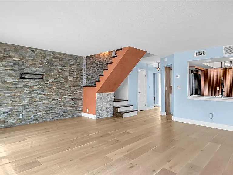 7 Emerald Ct — Photo 7