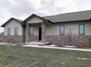 1374 Rasmussen Rd, Oshkosh, WI 54904