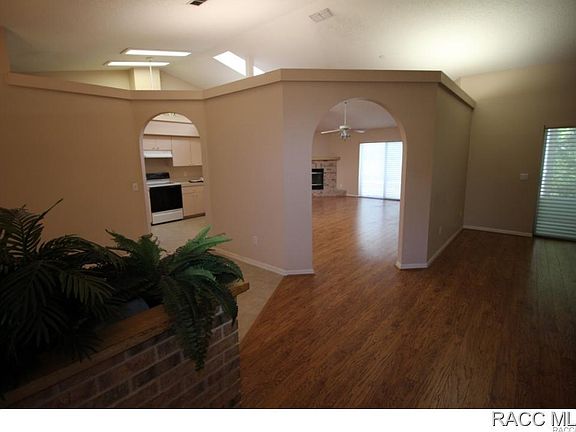 4th image of 1882 W Pickett Ct