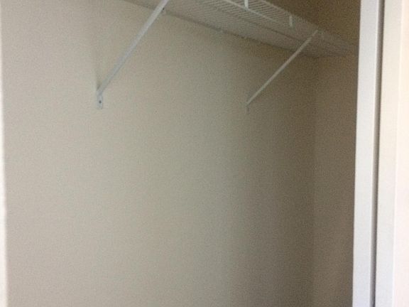 5th image of 1610 Belmont Ave APT 313