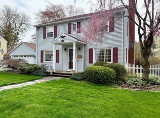 89 Reed St, Agawam, MA 01001