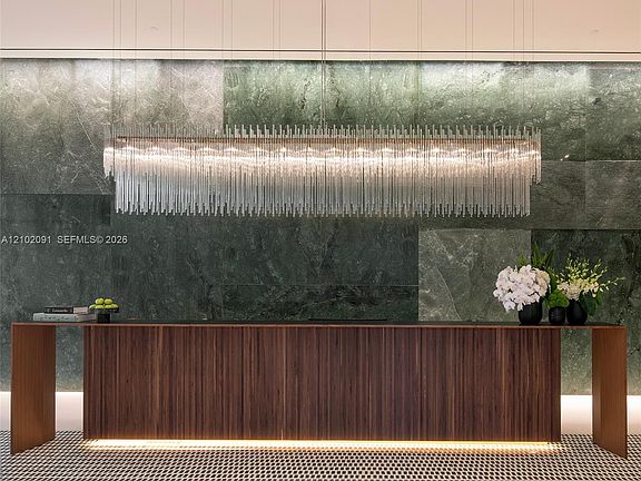 2nd image of 1400 Biscayne Blvd #308