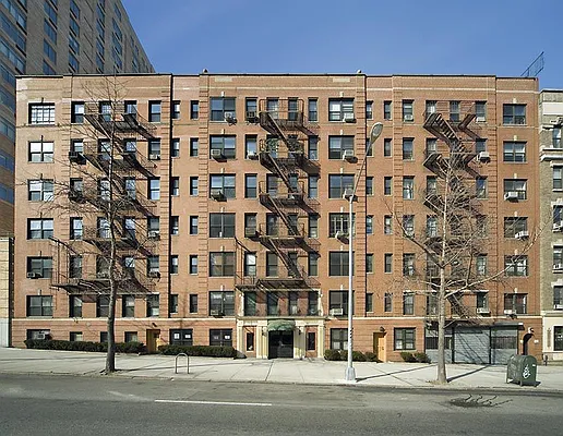 Rented by Metropolitan Equities | media 12