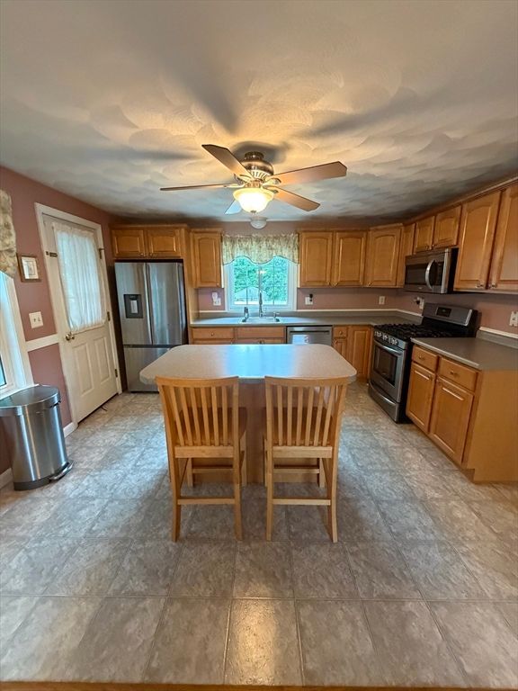 103 Sarno Ln, Tewksbury, MA - View 6