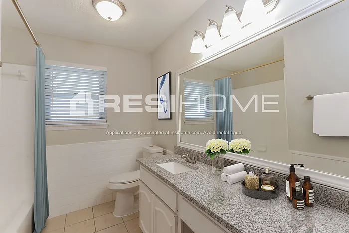 2832 Lago Vista Loop — Photo 10