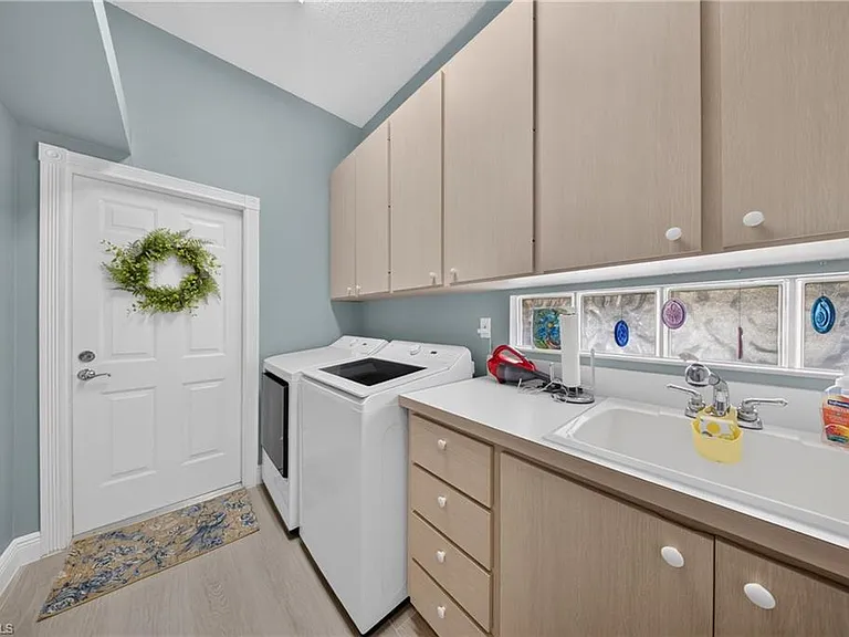 3204 Benicia Ct — Photo 12