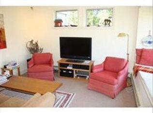 3 Wall St, Wellesley, MA 02481