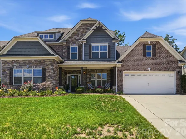 2827 Donegal Dr, Kannapolis, NC 28081