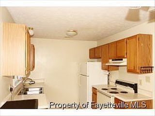 3rd image of 2570 Sourwood Dr
