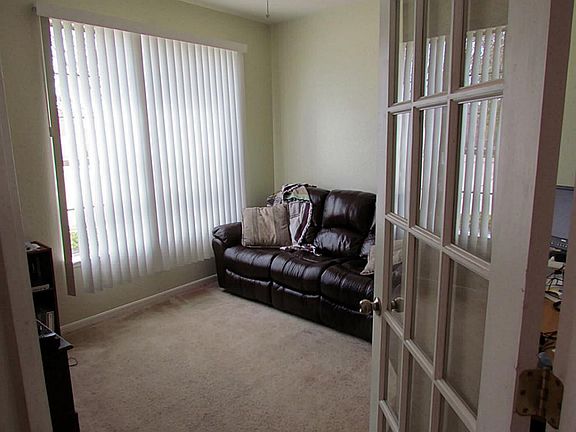  study/formal living